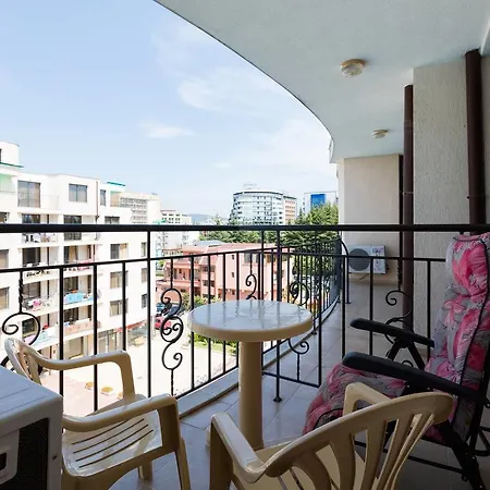❤studio With Kitchen & Balcony Pool View ❤oi❤ Σάνι Μπιτς